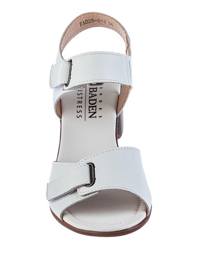 EA025-012 Босоножки