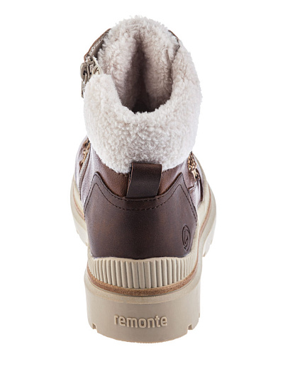 D0C80-22 Ботинки