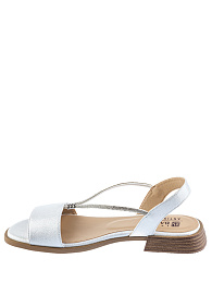 ED071-020 Босоножки